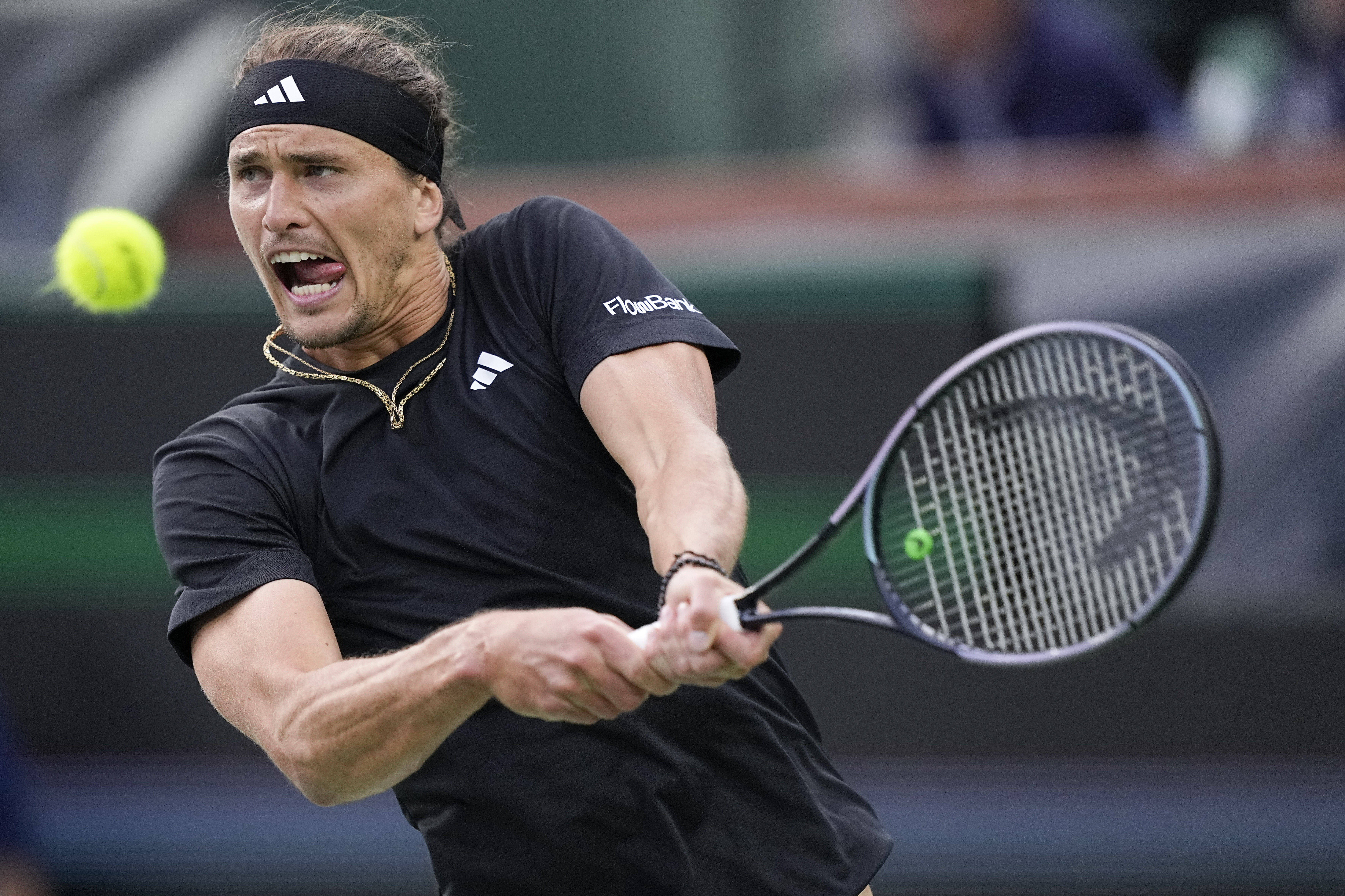 西班牙网球队逆转意大利网球队，阿尔卡拉斯爆发神勇