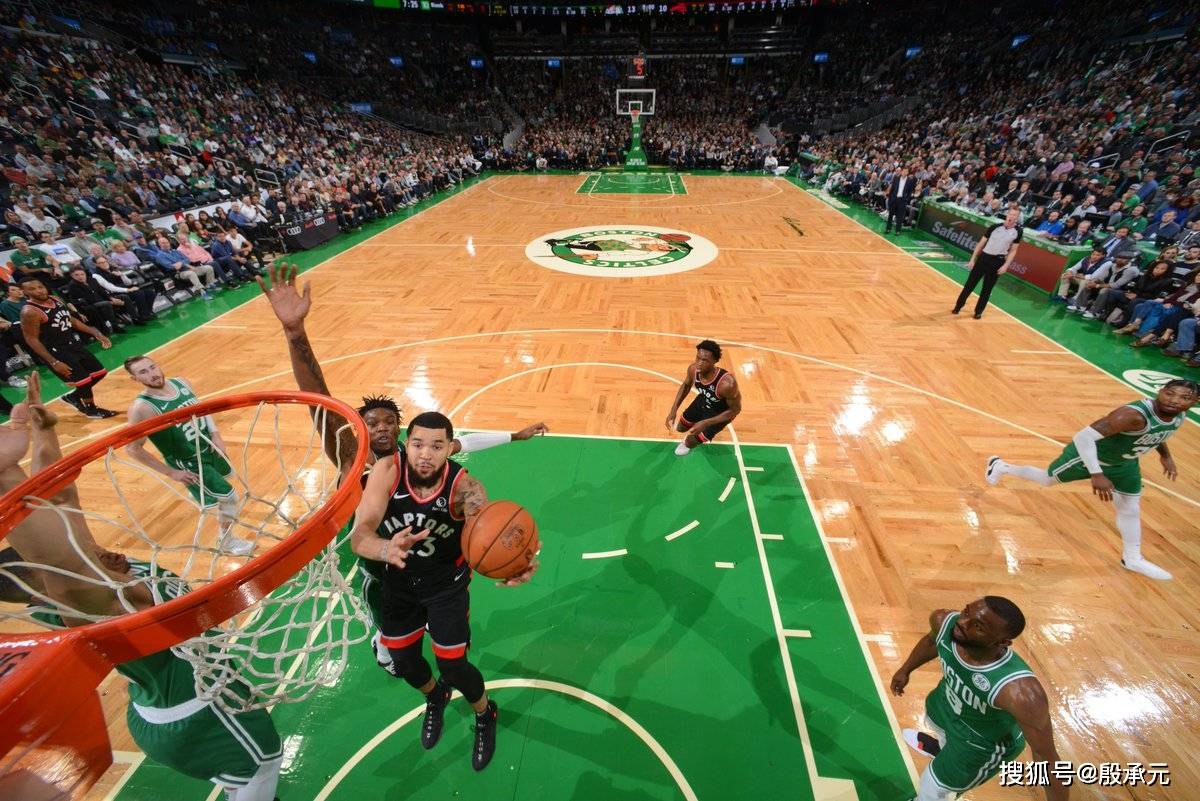 热火横扫深圳队，麦科勒姆刷新纪录