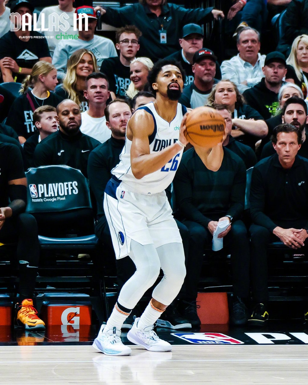 爵士险胜独行侠,戈贝尔刷新纪录 爵士险胜独行侠,戈贝尔刷新纪录